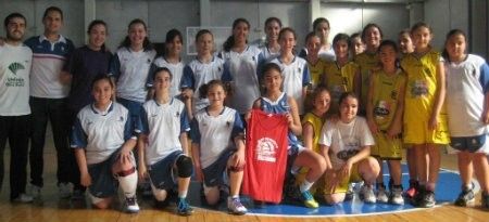 El Mazagón premia con una camiseta a Elena Muñoz