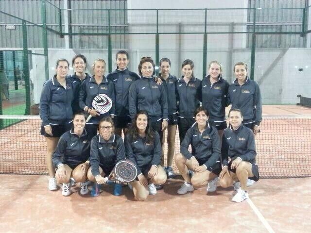 El equipo femenino del Club La Volea asciende a Segunda como campeón