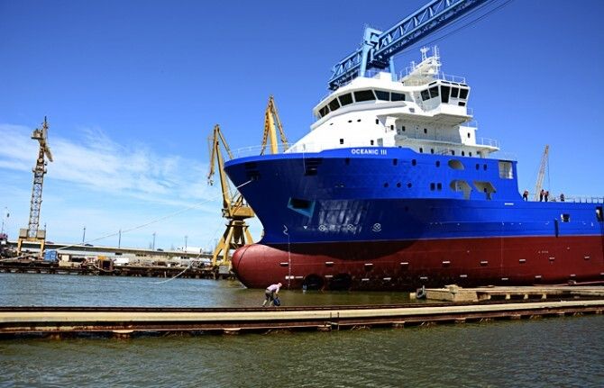 Astilleros bota el barco Oceanic III con sus miras puestas al mercado africano