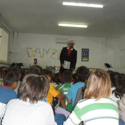 ‘Europe Direct’ acerca la Unión Europea a los niños a través de un Cuentacuentos