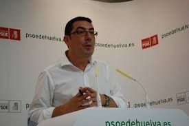 El PSOE dice que el blindaje de la Junta de las competencias municipales protege más de 4.000 empleos en Huelva