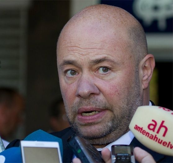Comas: “Sergi tiene que compensar económicamente al Recre pero ya no tiene nada que ver”