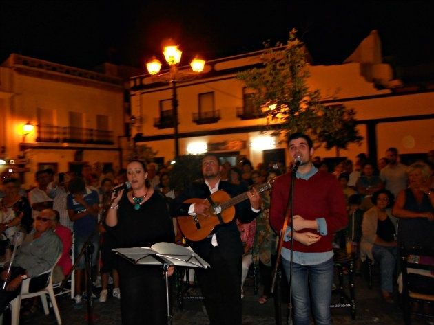 La Salve, protagonista en la Plazoleta de San Francisco de Isla Cristina
