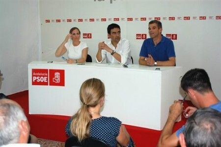 Mario Jiménez ensalza las medidas del Gobierno y la Junta para combatir la crisis