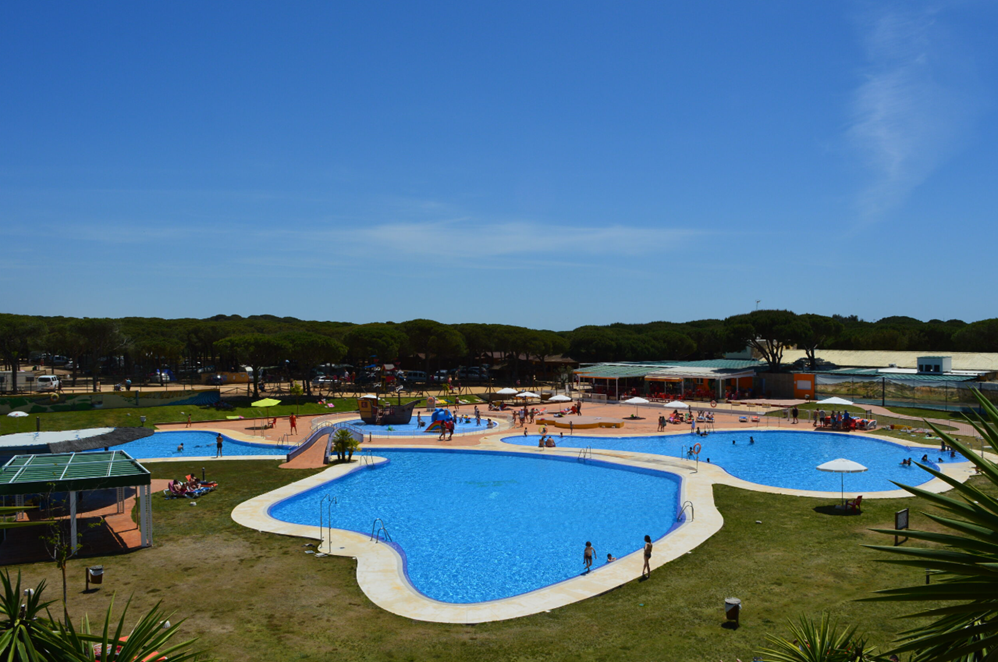 Piscina del Camping Doñana