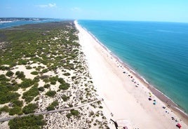 ¿Cuáles son las playas más largas de la costa de Huelva?