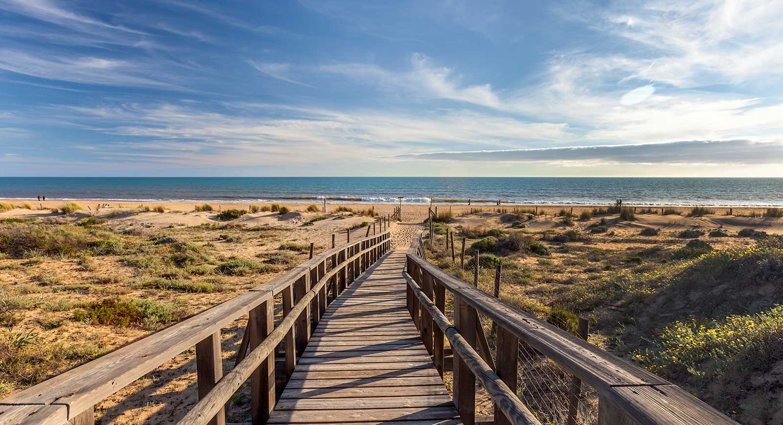 Pasarela de acceso a la Playa de Los Enebrales