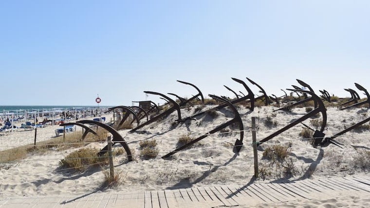 Cinco playas de Portugal a menos de una hora de Huelva que son un auténtico paraíso