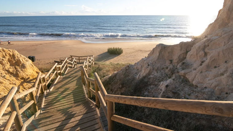 Vista de la playa desde el Acantilado del Asperillo