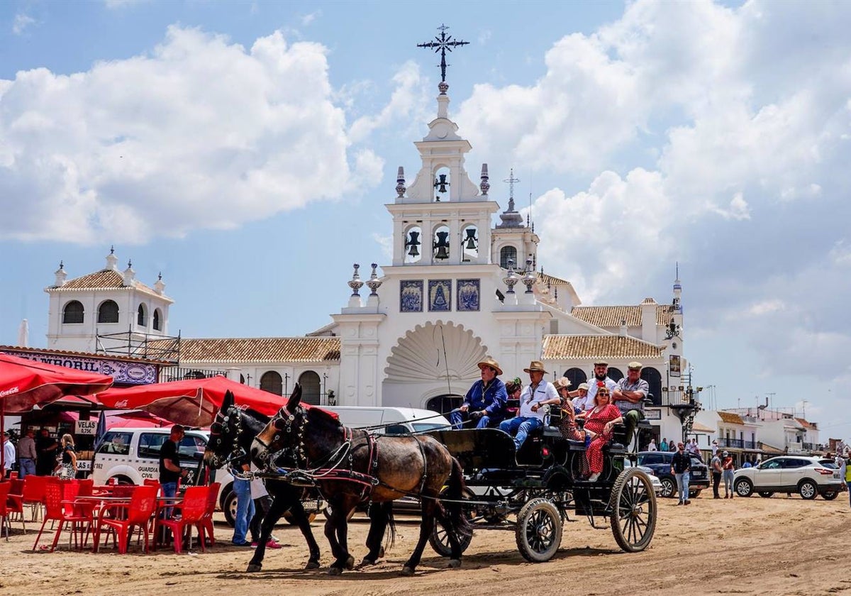 Santuario de la Virgen del Rocío