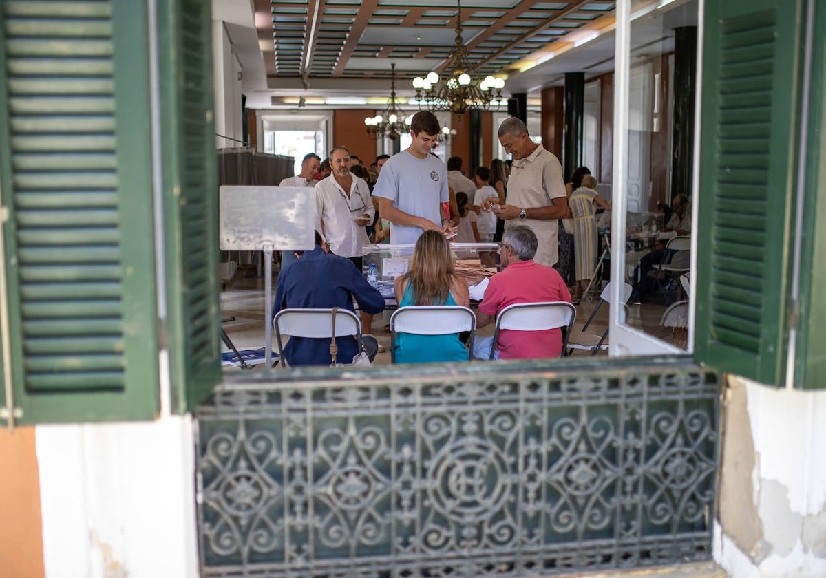 Colegio electoral este domingo en Huelva