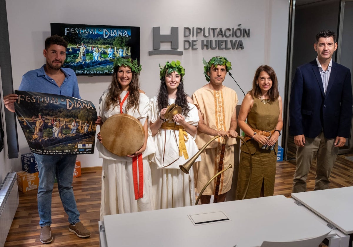 La presentación en la Diputación de Huelva de la octava edición del Festival Diana de Aroche