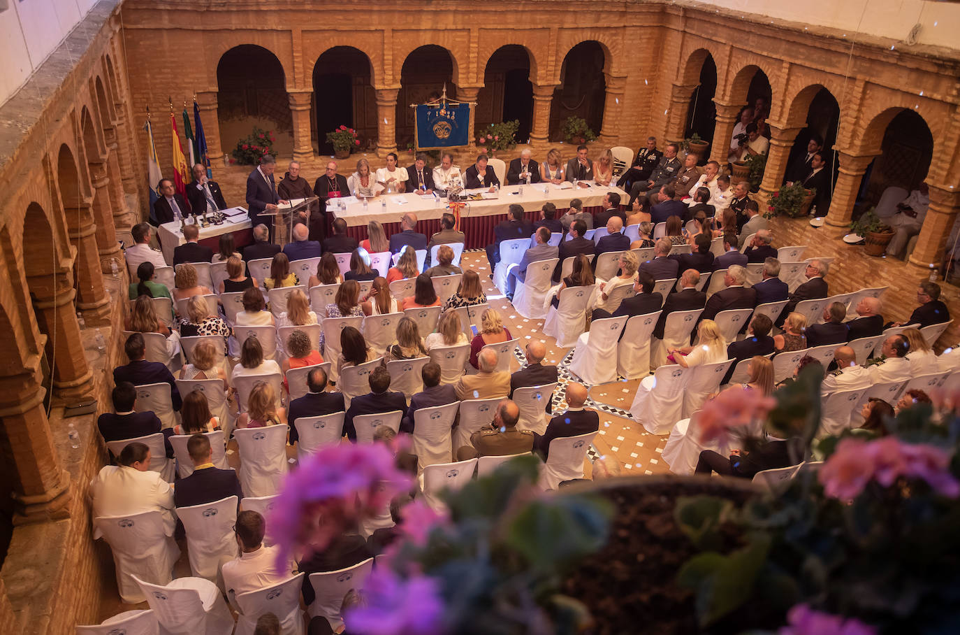 El presidente de Diputación propone erigir el 3 de agosto en el ‘Día del Onubensismo’