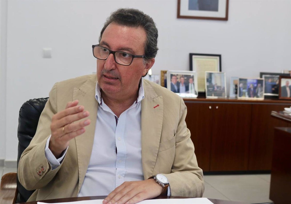 Manuel Andrés González, presidente del PP de Huelva