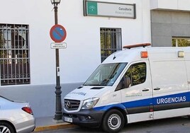 El PSOE denuncia que la mala gestión del centro de salud de Rociana ha provocado varios altercados con intervención de la Guardia Civil
