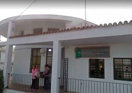 El Ronquillo avisa de falta de ambulancias de regreso cuando los pacientes son derivados al centro de salud de Santa Olalla del Cala