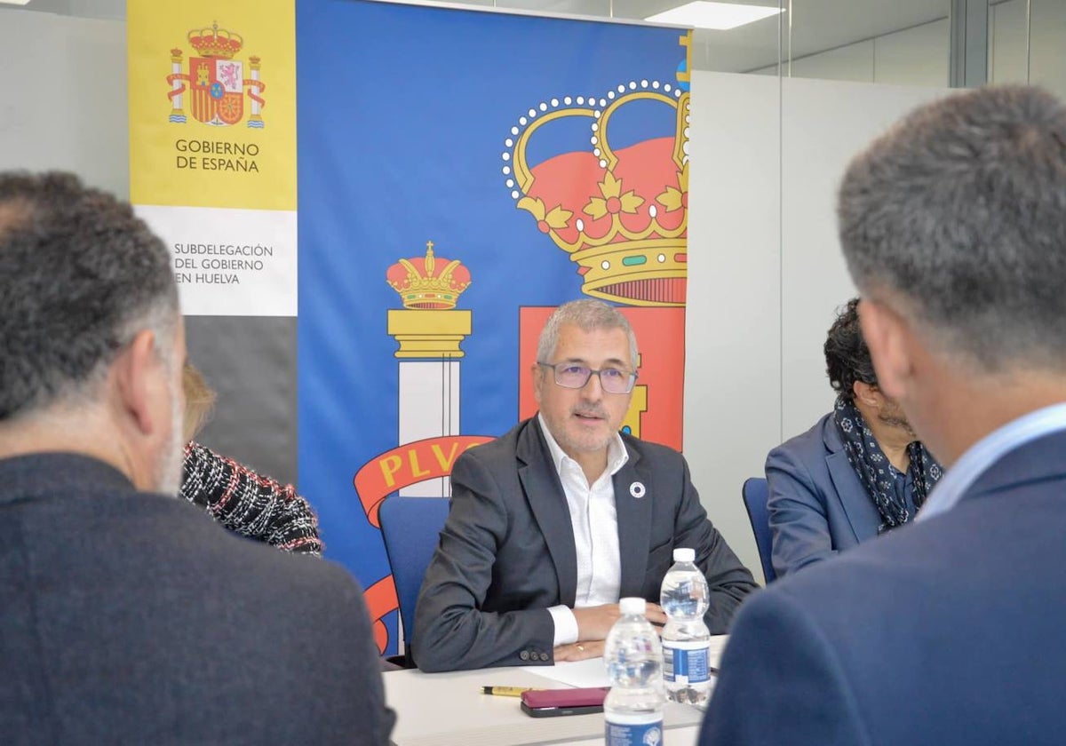 Reunión del secretario de Estado de Medio Ambiente Hugo Morán con los alcaldes de Doñana