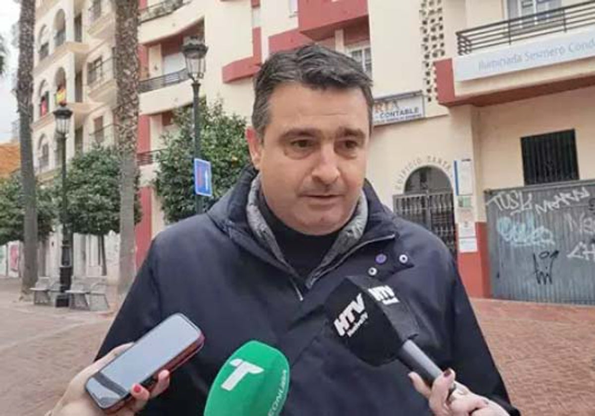 El secretario de Política Institucional del PSOE de Huelva y senador, Amaro Huelva