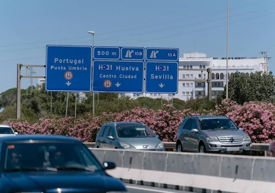 Huelva sólo cuenta con conexión por autovía con Sevilla y Portugal