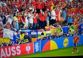 Lepe sigue siendo el talismán de la selección: el municipio onubense volvió a estar presente en la Eurocopa en el España - Francia