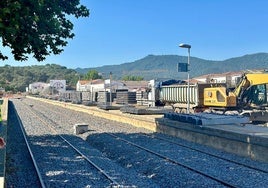 Concluida la renovación de la vía Huelva-Zafra en 15 kilómetros: quedan aún más de 80
