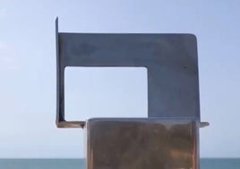 En esta playa de Huelva hay un soporte que te permite hacer la foto perfecta: ¿Dónde se encuentra y para qué sirve?