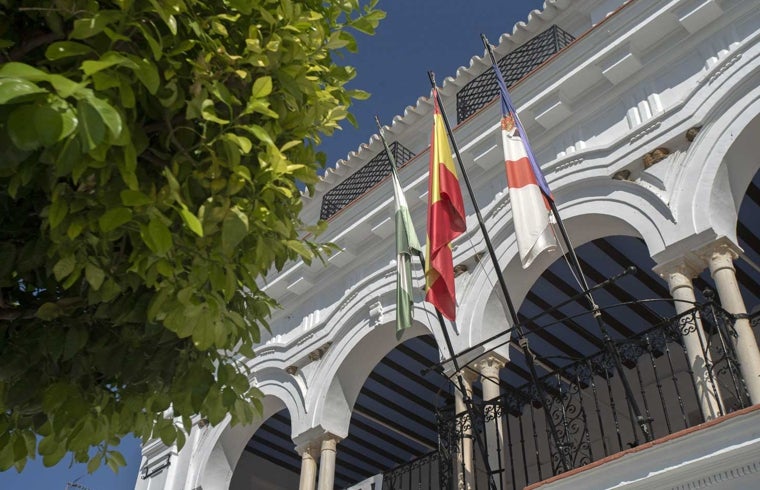 El Ayuntamiento de Almonte