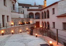 El lugar ideal para una escapada romántica está en este pueblo de la Sierra de Huelva: una Casa Palacio del siglo XVIII