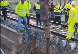 La avería de un tren de mercancías vuelve a cortar la vía Huelva-Sevilla sólo horas después del último incidente