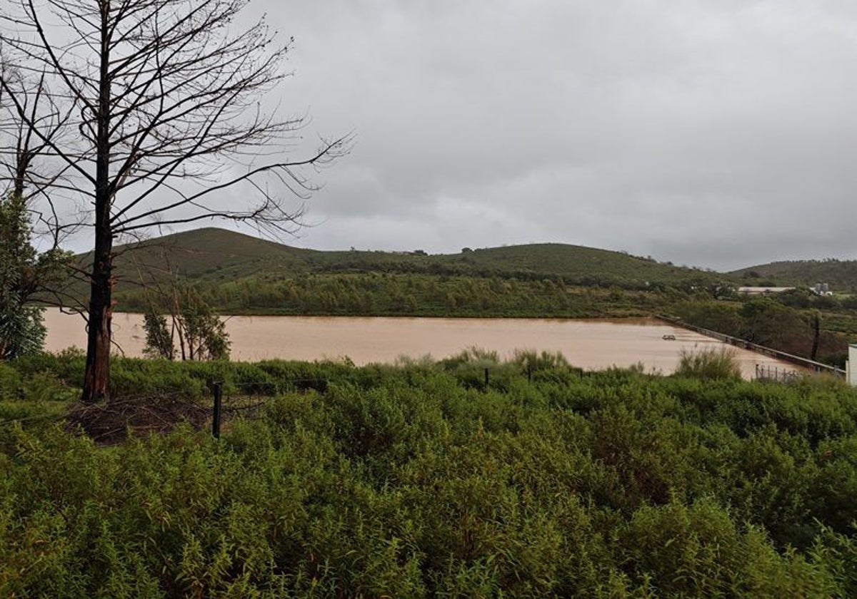 Embalse de Monte Félix-Toril