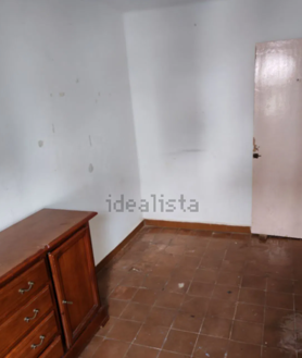 Imagen secundaria 2 - Sale a la venta una vivienda de tres habitaciones por menos de 25.000 euros en uno de los pueblos más bonitos de Huelva