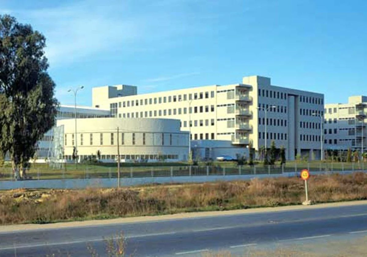 Exterior del Hospital Juan Ramón Jiménez