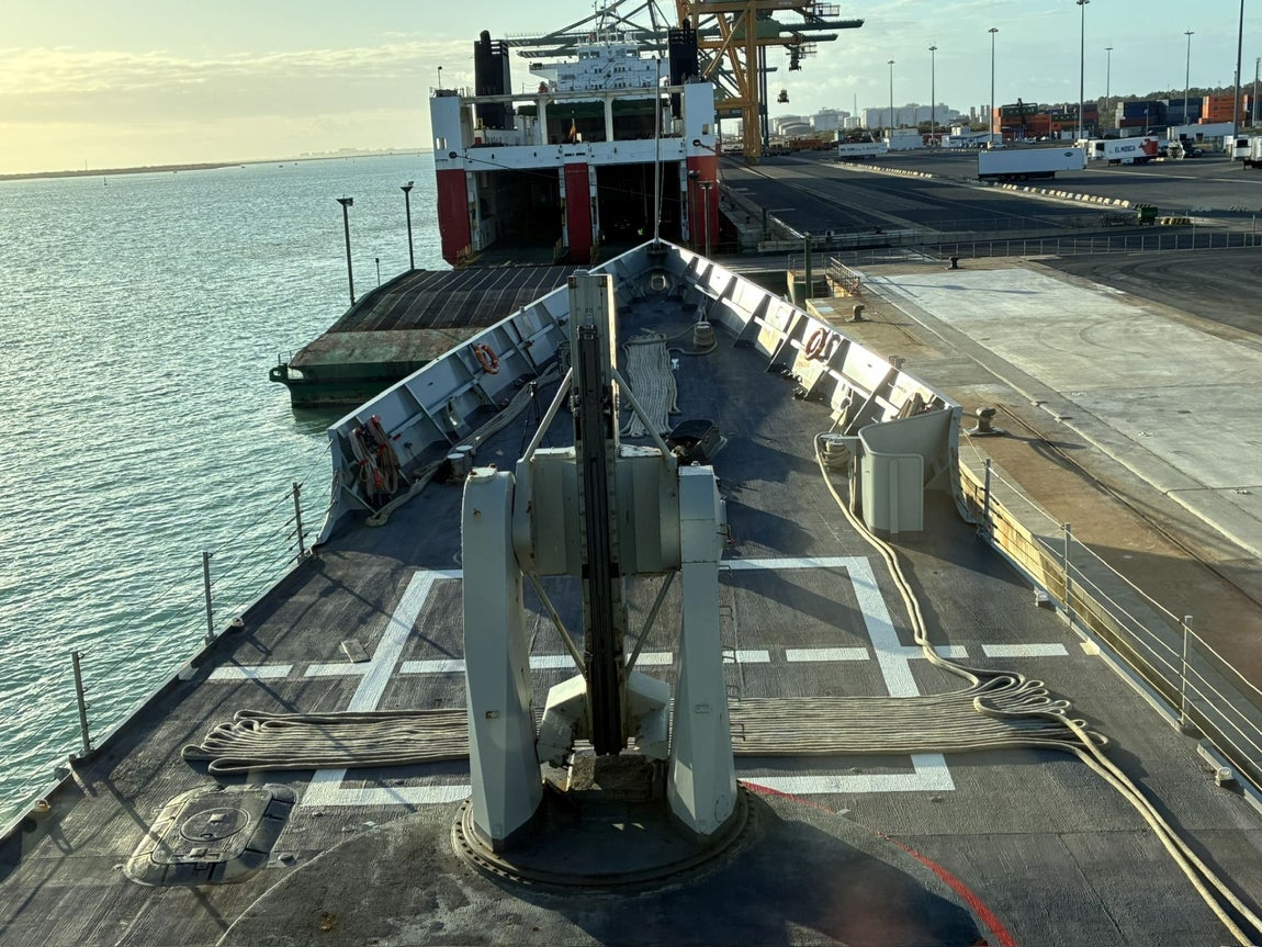 La escala en Huelva de la Fragata Canarias, en imágenes