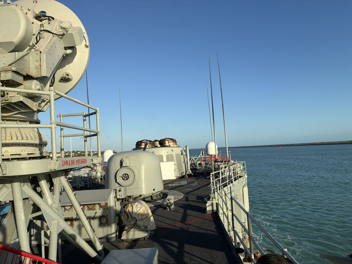 La escala en Huelva de la Fragata Canarias, en imágenes