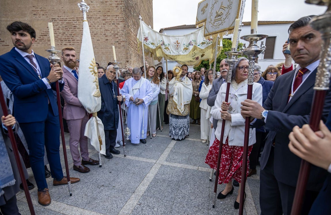 La procesión de la Virgen de Albricias en El Cerro de Andévalo, en imágenes