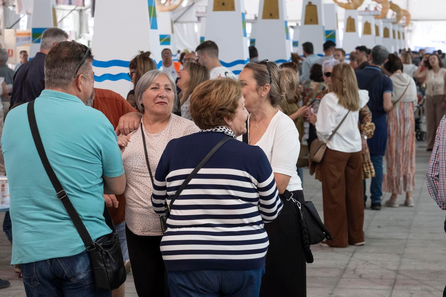 La jornada inaugural de la Feria de la Gamba de Punta Umbría, en imágenes