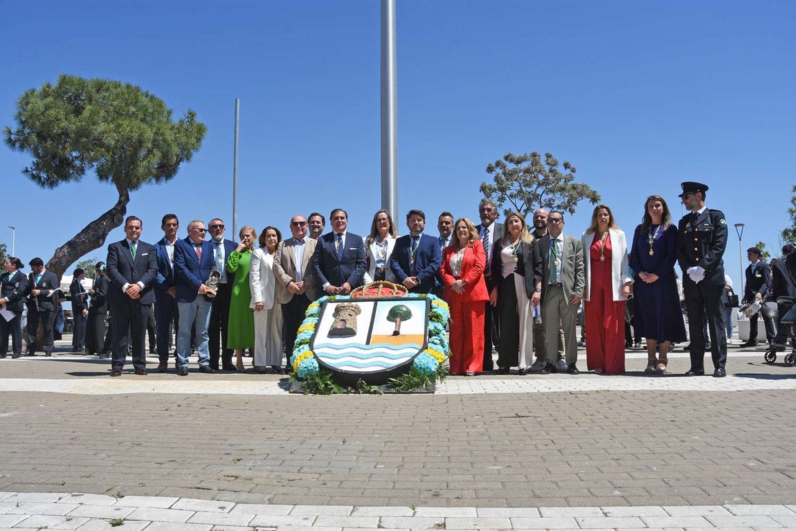 La celebración del 26 de Abril y la Feria de la Gamba de Punta Umbría, en imágenes