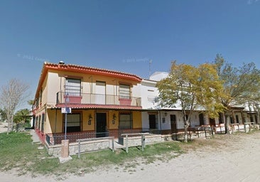 Así es la casa más barata para alquilar en El Rocío: tiene siete habitaciones y está cerca de la ermita