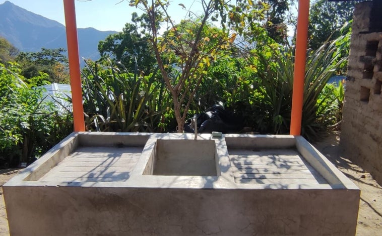 Imagen principal - La Diputación de Huelva hace seguimiento con Ibermed a proyectos de cooperación internacional que tiene en Guatemala