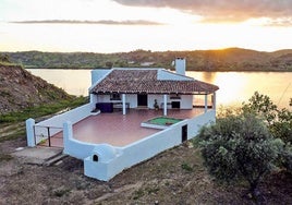 La casa perfecta para una escapada de fin de semana está en Huelva: tiene playa privada y la máxima valoración de Booking