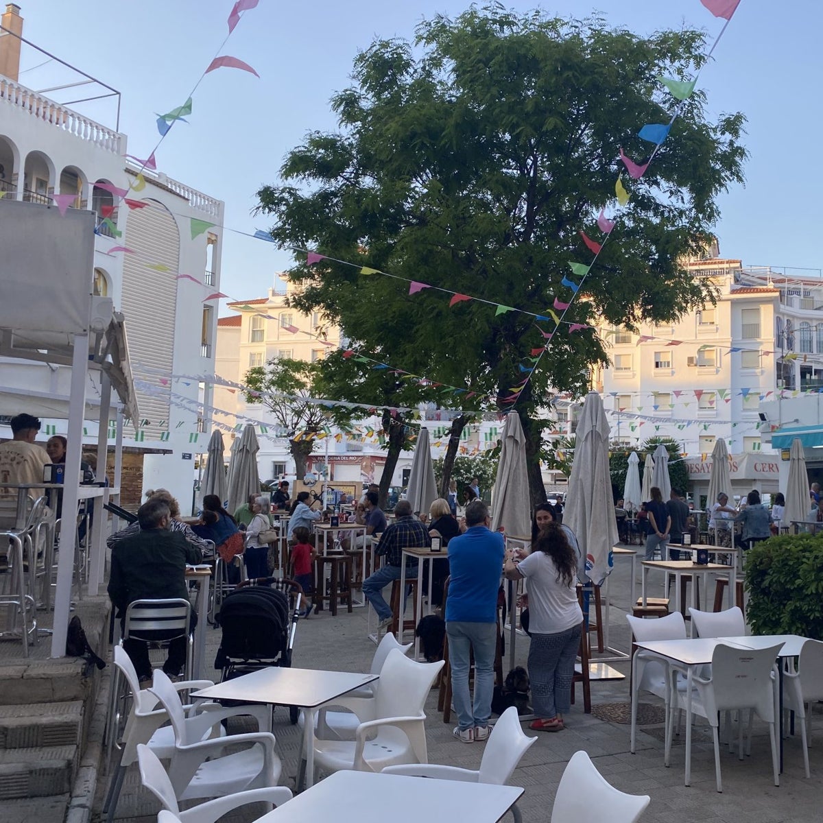 Un total de 15 establecimientos de El Portil participan en la iniciativa