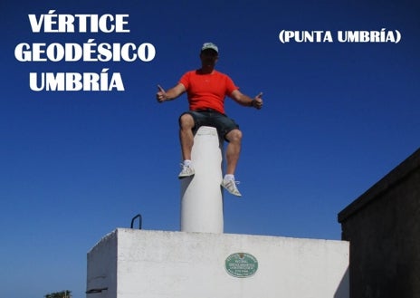 Imagen secundaria 1 - La obsesión de un onubense por conquistar los 148 vértices geodésicos de la provincia de Huelva