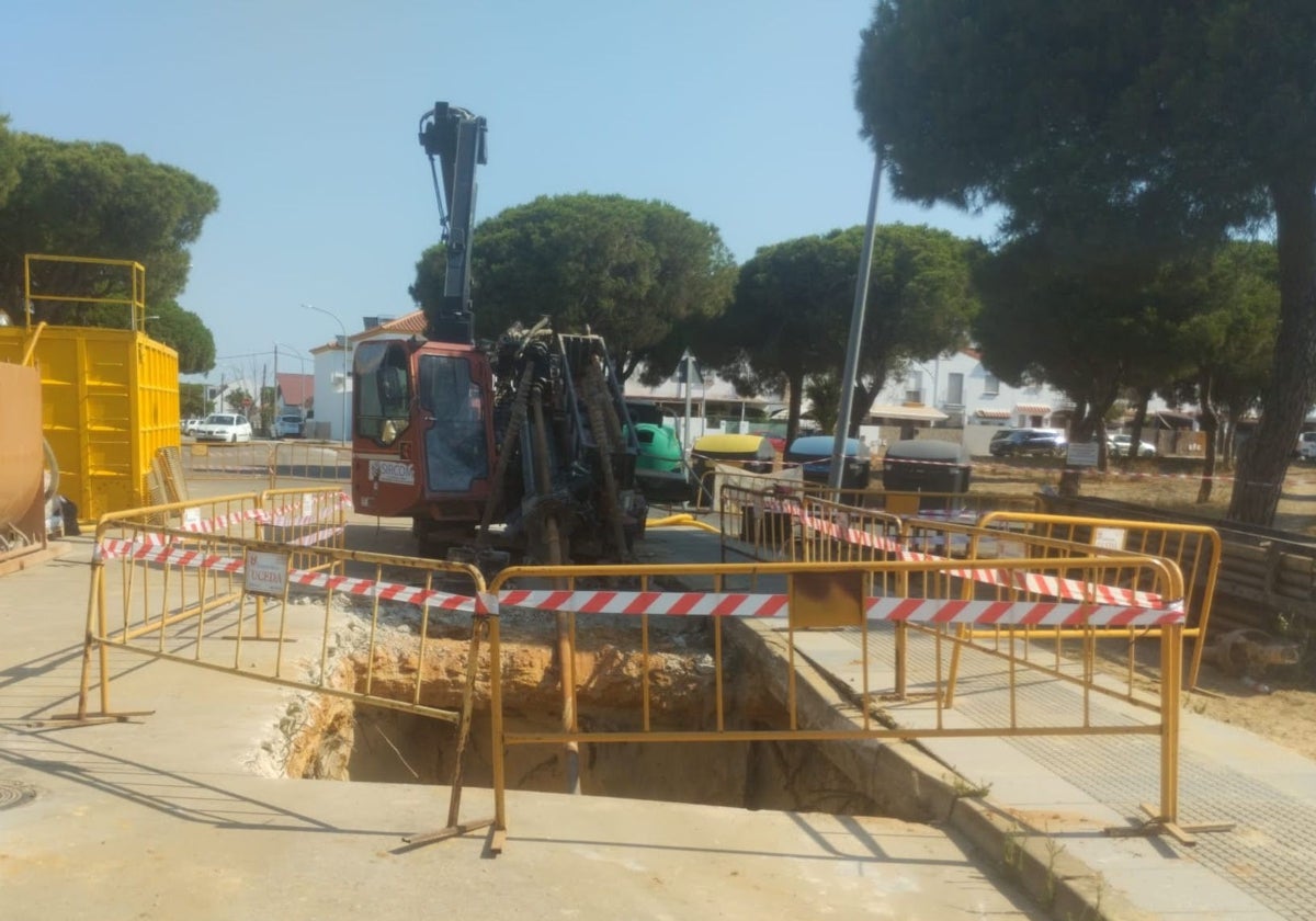 Trabajos de mejora en la red en Mazagón