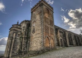 Los curiosos documentos digitalizados del Archivo de Aracena: De los anales de un escriba de la Inquisición a planos  originales de Aníbal González