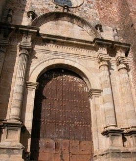 Imagen secundaria 2 - Recreación histórica romana en Arocha, Ermita de San Mamés e iglesia de Nuestra Señora de la Asunción de Aroche