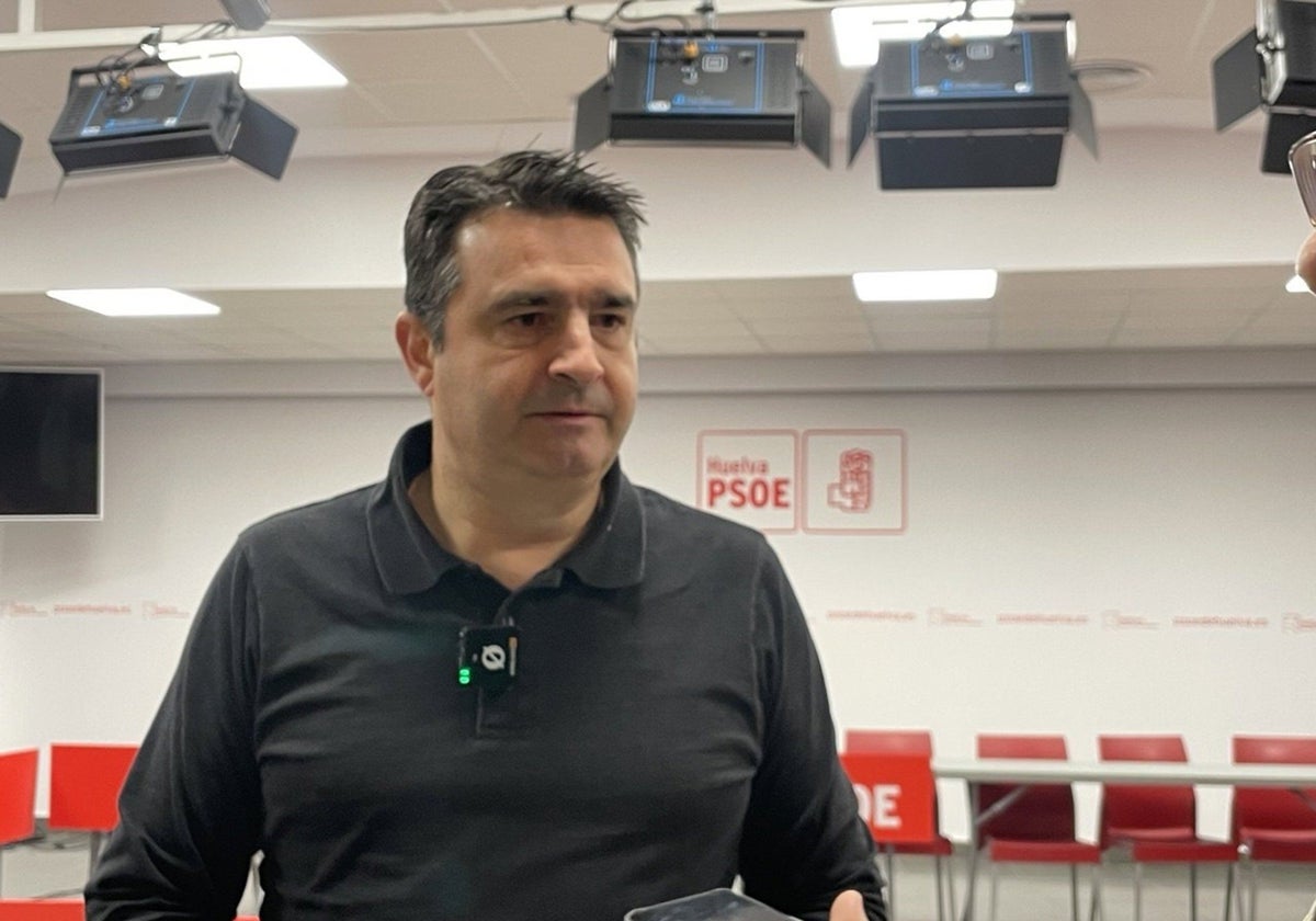 El senador del PSOE onubense Amaro Huelva