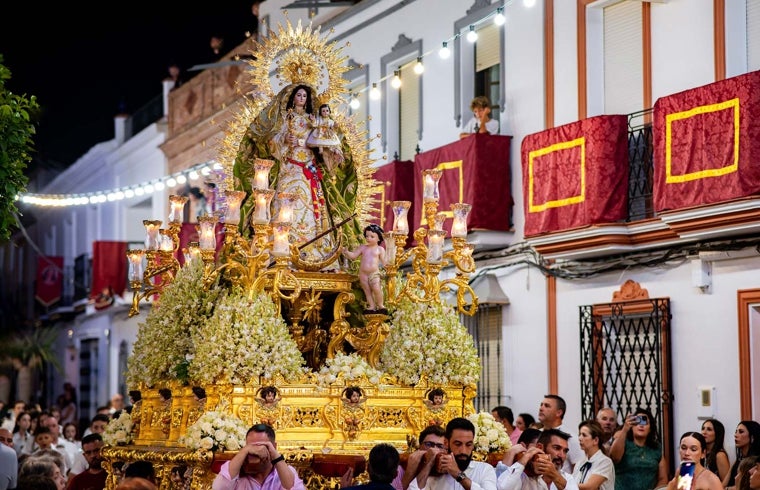 La Virgen de la Estrella recorriendo Chucena