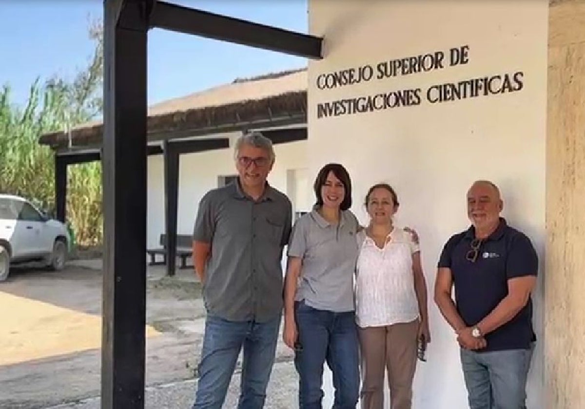 La ministra de Ciencia, Innovación y Universidades, Diana Morant, en el CSIC de Doñana