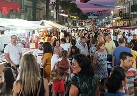 Mercado medieval en Aljaraque: pasacalles, combates, atracciones infantiles y exhibiciones de camellos y llamas