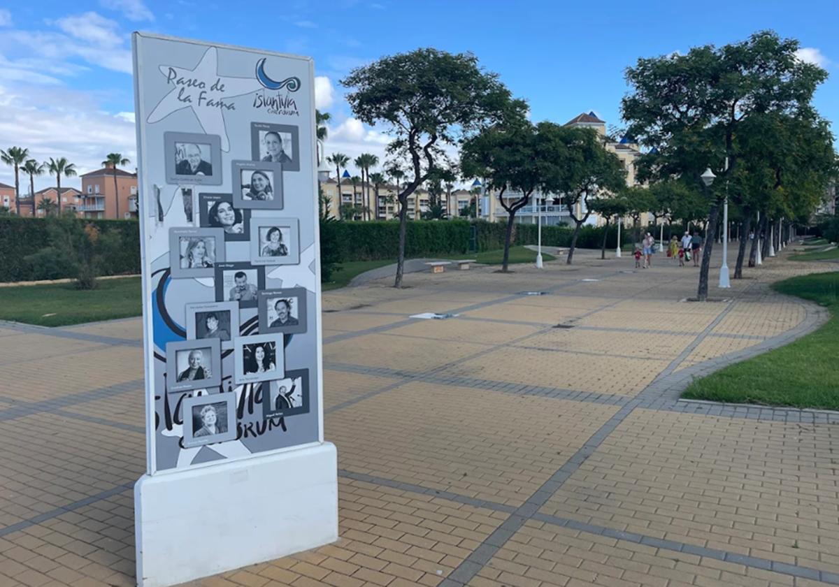 Islantilla tiene su propio paseo de las estrellas, como el de Hollywood